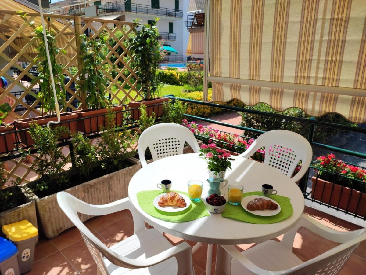 Sea Garden, Fronte Mare Con Piscina Apartment มาสคาลิ ภายนอก รูปภาพ