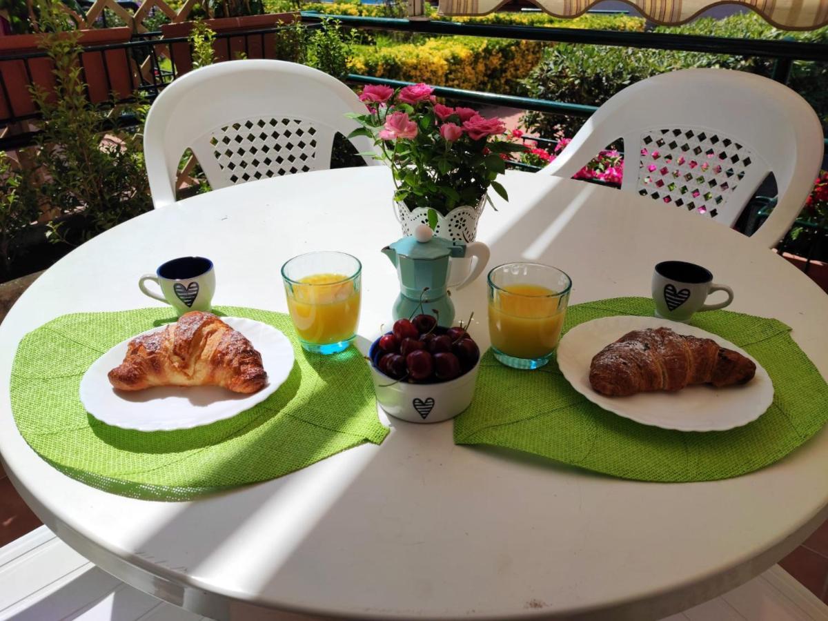 Sea Garden, Fronte Mare Con Piscina Apartment มาสคาลิ ภายนอก รูปภาพ