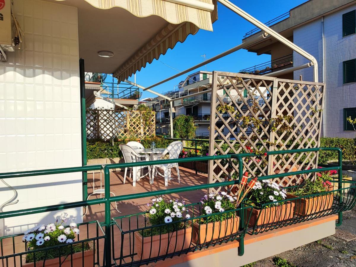 Sea Garden, Fronte Mare Con Piscina Apartment มาสคาลิ ภายนอก รูปภาพ