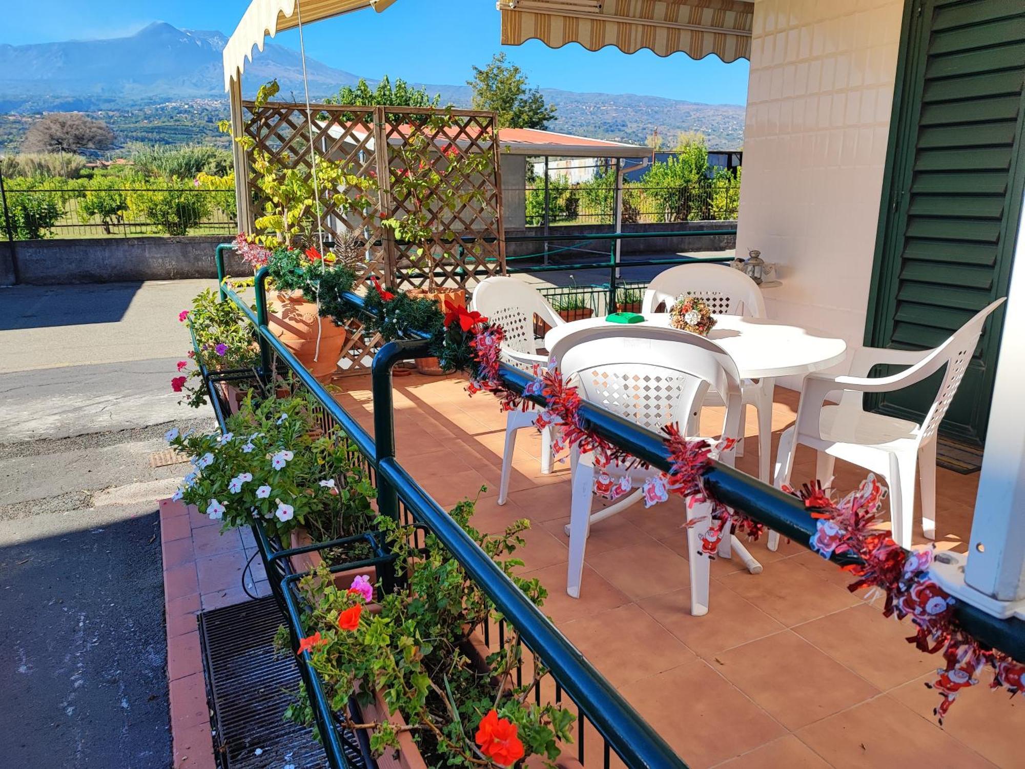 Sea Garden, Fronte Mare Con Piscina Apartment มาสคาลิ ภายนอก รูปภาพ