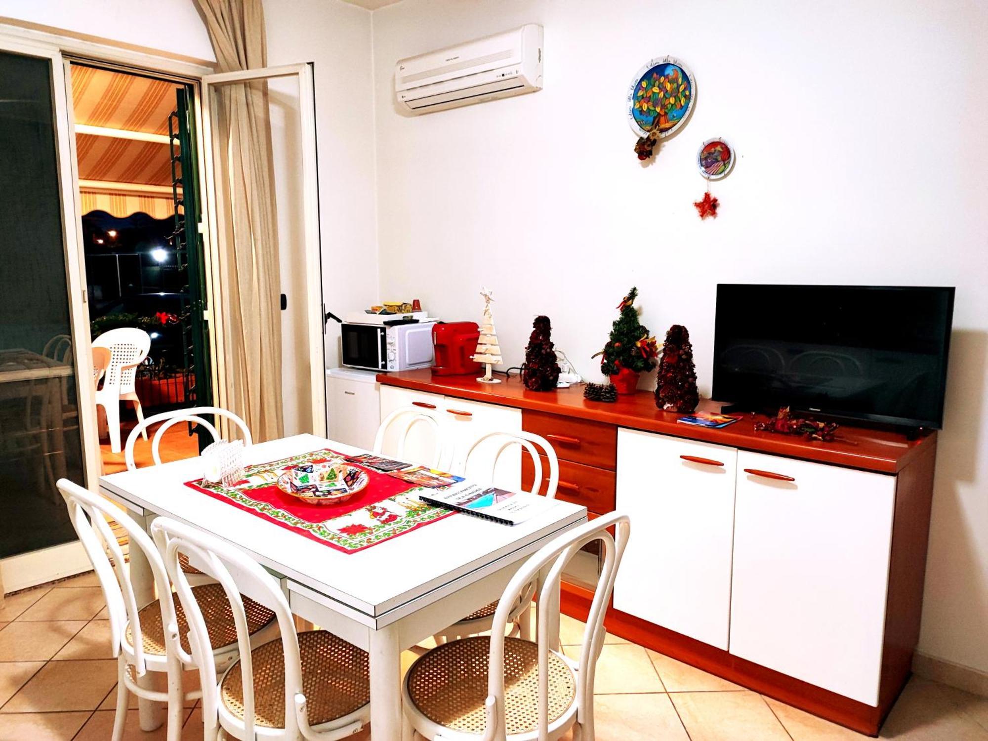 Sea Garden, Fronte Mare Con Piscina Apartment มาสคาลิ ภายนอก รูปภาพ